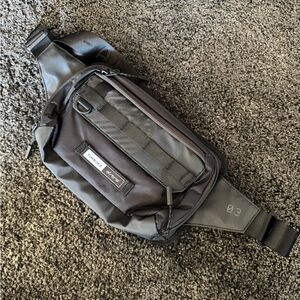 Timbuk2 Astro Gaming CS03 Crossbody Sling Nintendo Switch Bag Black